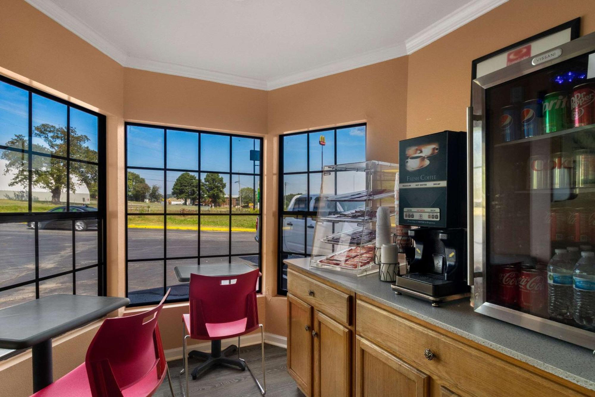 Econo Lodge Cornersville Luaran gambar